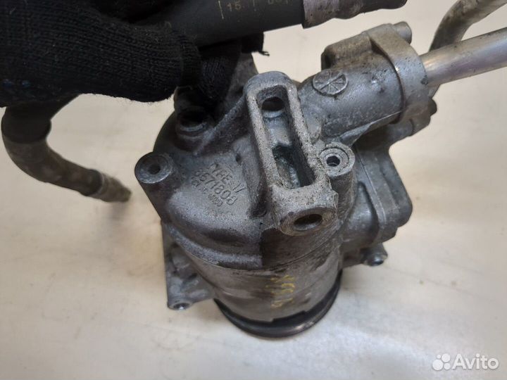 Компрессор кондиционера Volkswagen Golf 6, 2010