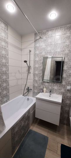 2-к. квартира, 70 м², 2/9 эт.