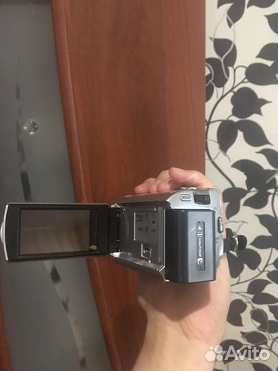 Видеокамера Sony DCR-SR88E