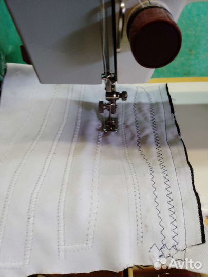 Швейная машина Чайка 134