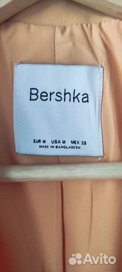 Пиджак женский Bershka 44-46