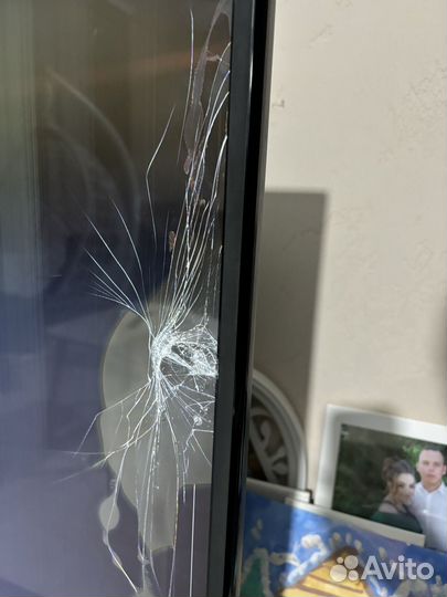 Телевизор lg разбитый