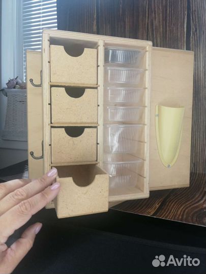 Шкаф для рукоделия крутящийся из дерева