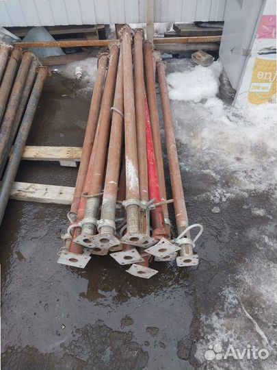 Телескопические стойки для строительных проектов Б/У