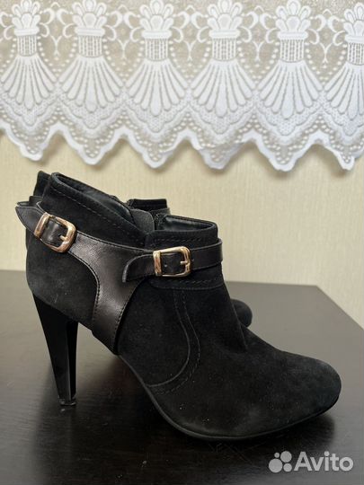 Полусапожки женские 40 размера