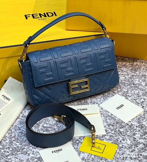 Сумка Fendi Baguette