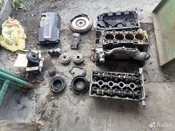 Двигатель на запчасти Опель астра h