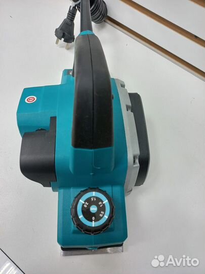 Электрорубанок makita KP0800