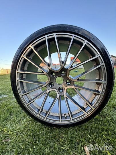 Колеса R22 brabus