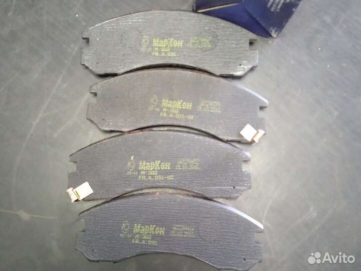 Колодки тормозные перед mitsubishi citroen-peugeot