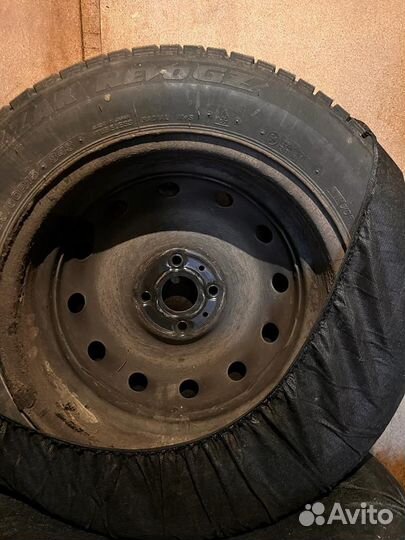 Bridgestone Blizzak Revo GZ 185/60 R15