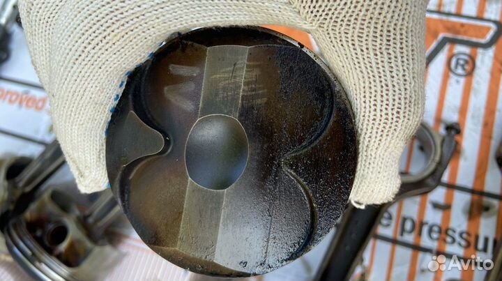 Поршень BMW N52 E90 E60 F10 E83