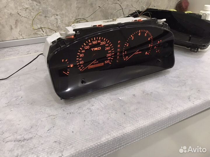 Спидометр 320 TRD