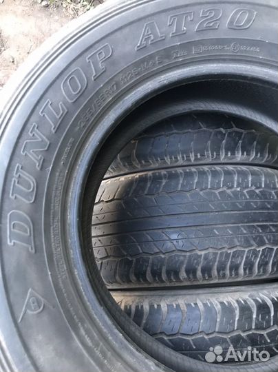 Dunlop Grandtrek AT20 265/65 R17