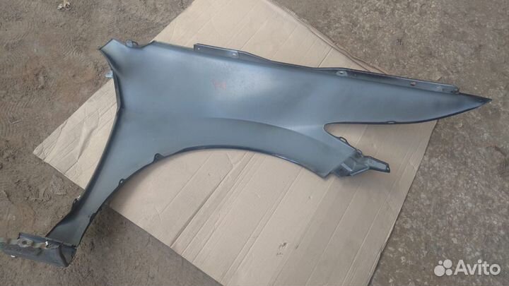 Крыло переднее чёрное Honda