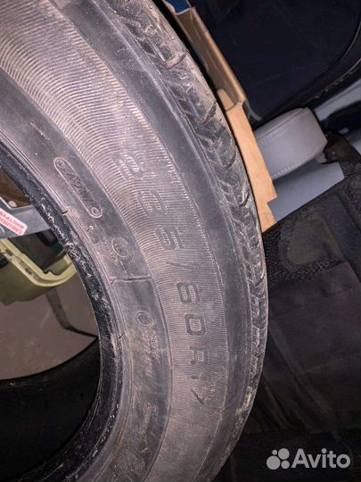 Triangle TR257 235/60 R17 106V