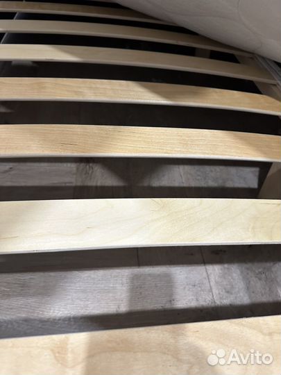Продам кровать
