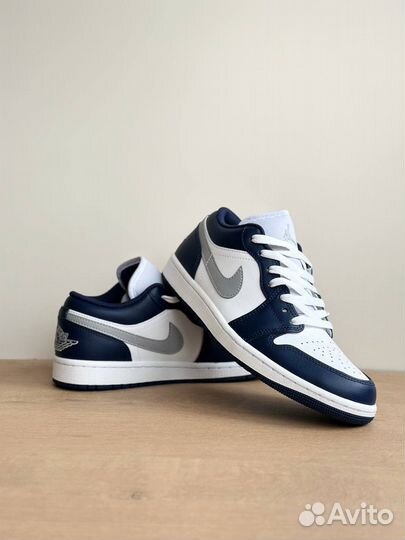 Nike air jordan 1 low