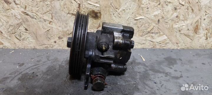 Насос гидроусилителя руля Kia Spectra 1.6