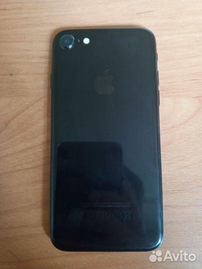 iPhone 7, 32 ГБ