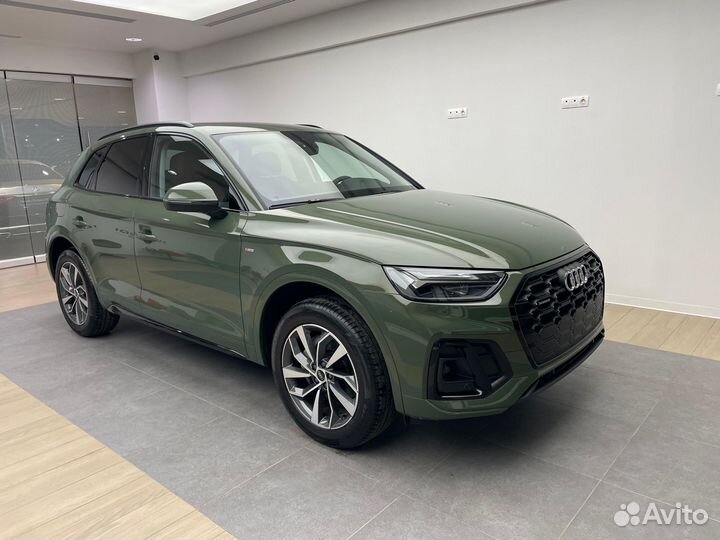 Audi Q5 3.0 AT, 2023