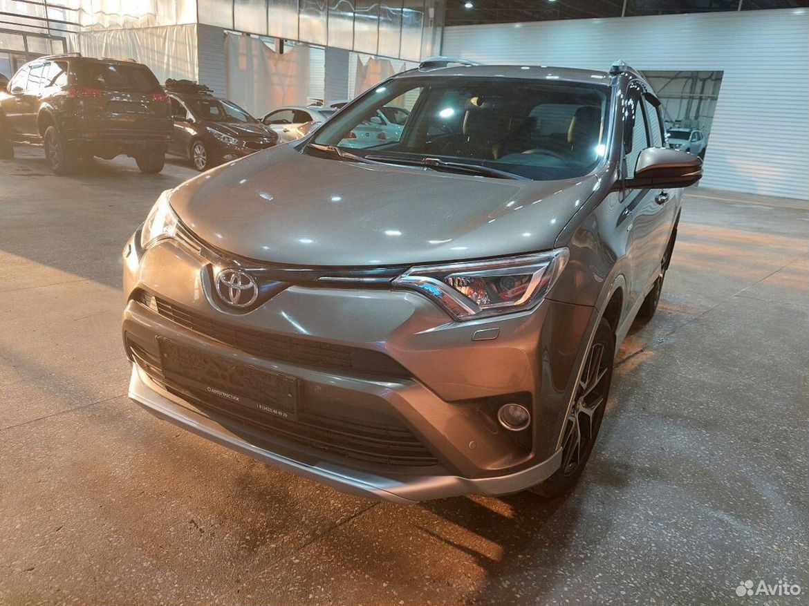Toyota RAV4 2.0 CVT, 2017, 301 700 км