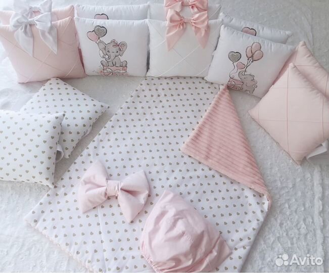 Бортики (комплекты) в кроватку