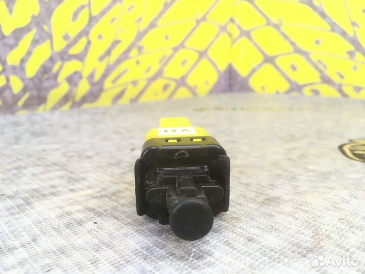 Датчик включения стоп сигнала Спарк Авео