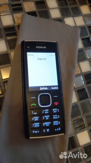 Nokia X2-00