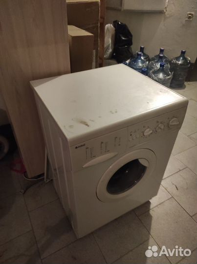 Стиральная машина на запчасти indesit