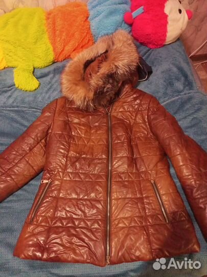 Куртка кожаная женская 48 50 с капюшоном