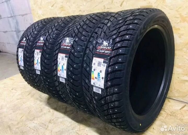 Arivo Ice Claw ARW7 235/50 R18 101T