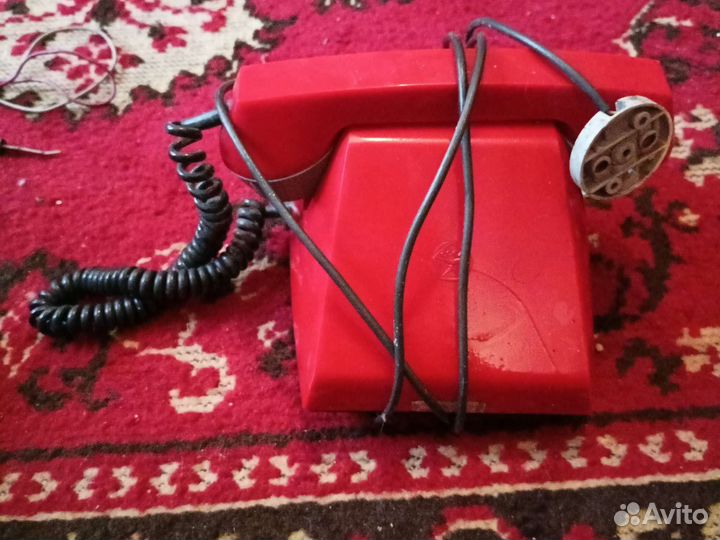 Телефон