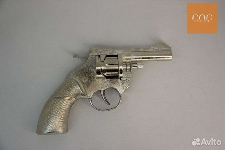 Игрушечный револьвер пистолет на 8
