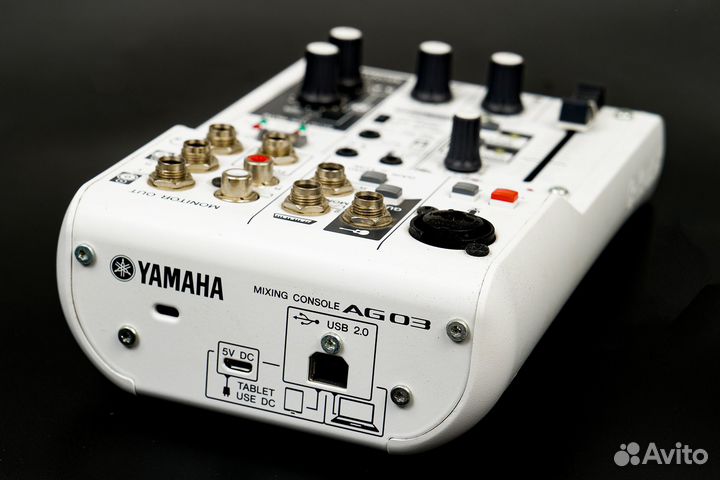 Микшерный пульт Yamaha AG03