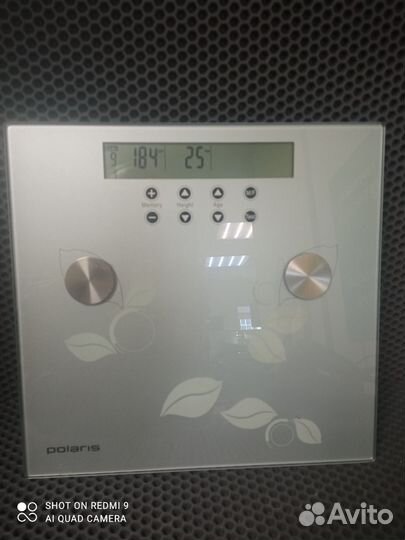Весы напольные электронные Polaris (М32)