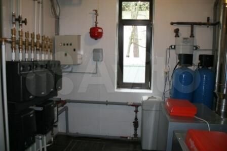 Дом 380 м² на участке 18 сот.