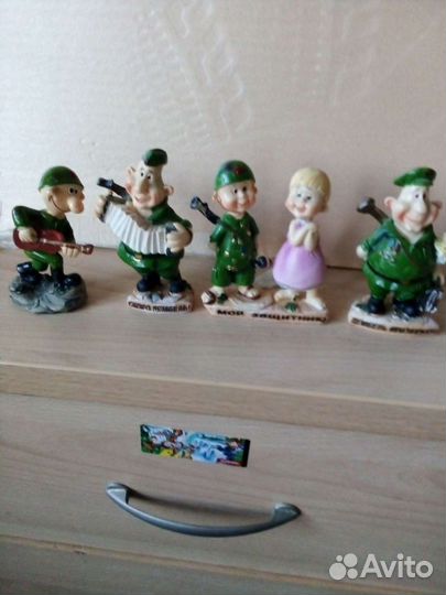 Статуэтки фигурки новые
