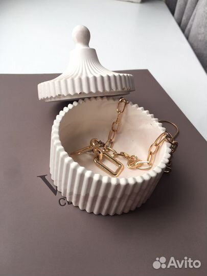 Шкатулка для украшений