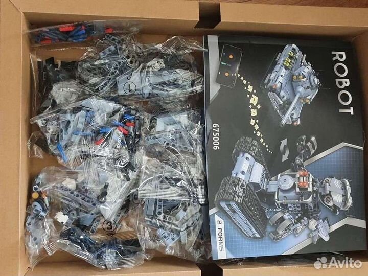 Новый Конструктор Robot трансформер 2в1