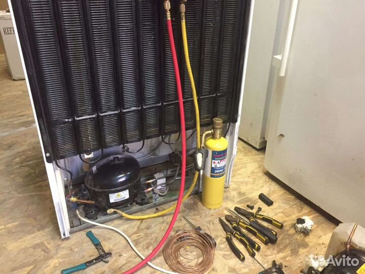 Ремонт холодильников