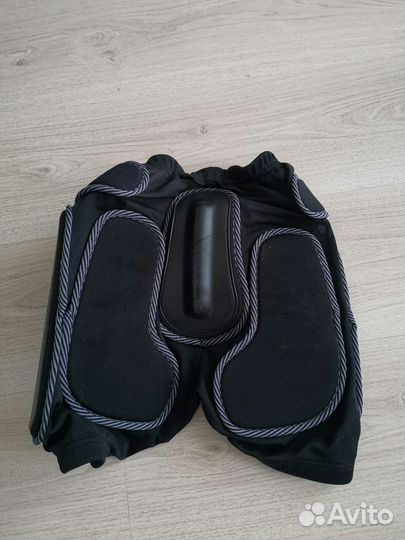 Защитные шорты biont