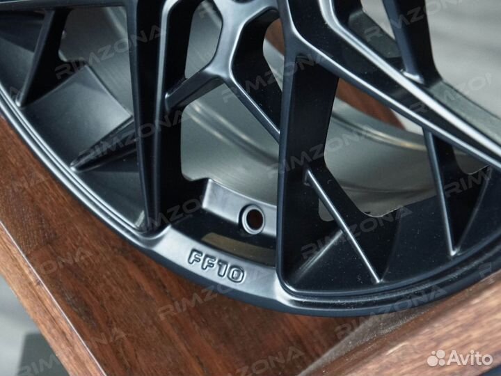 Литые диски HRE R21 на Audi. Арт3421