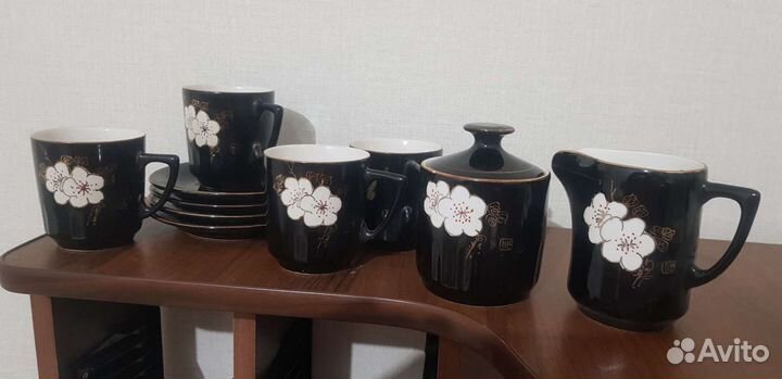 Сервиз кофейный на 4 персоны.Япония.50 годы