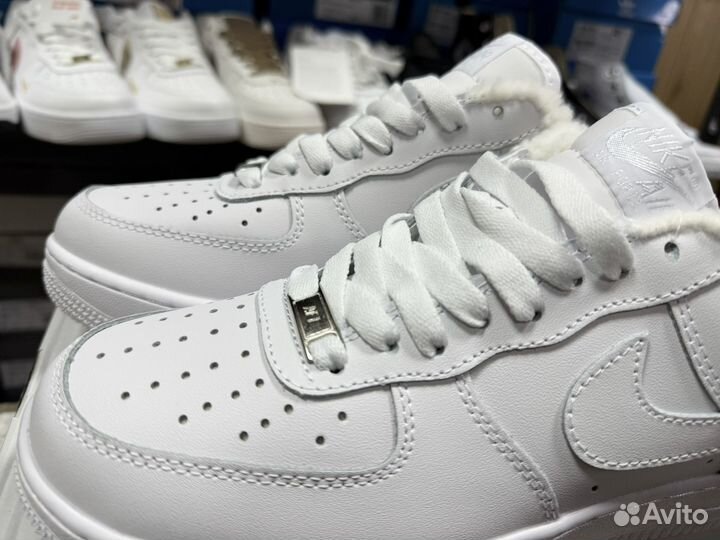 Кроссовки Nike Air Force на меху