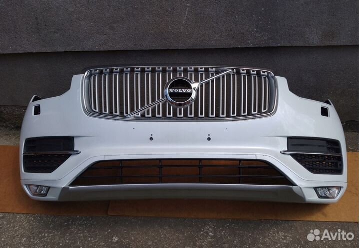 Volvo XC90 II 2015-2019 передний бампер