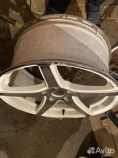 Литые диски r18