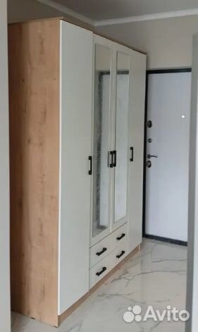 Шкаф распашной с зеркалом Дуб вотан