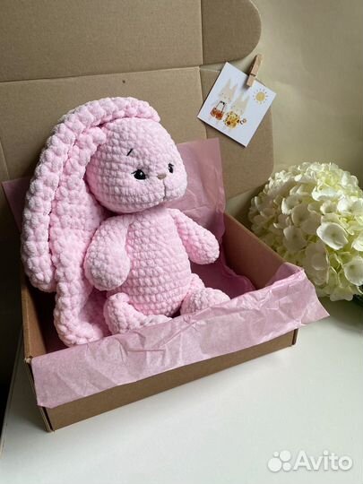Вязаный заяц ручной работы