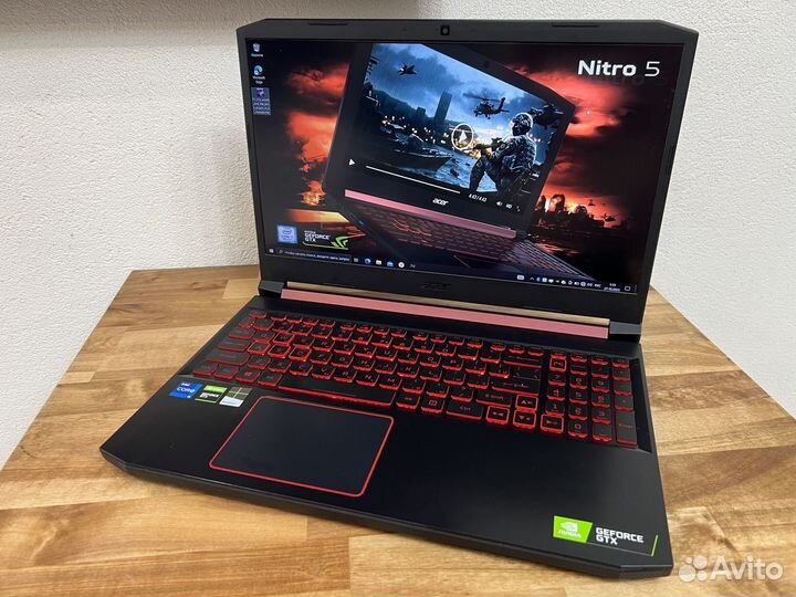 Монстр Nitro 8 ядер i5-8300H 12Gb SSD 512 GTX 1050